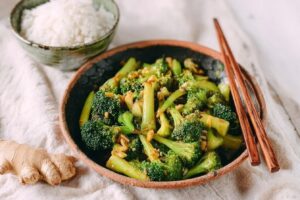 Broccoli with Garlic Sauce
