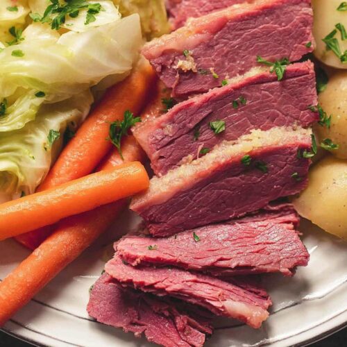 Slow Cooker Corned Beef and Cabbage